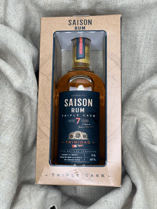 Französischer Rum SAISON RUM TRIPLE CASK TRINIDAD 7 Jahre Distillerie Tessendier & Fils